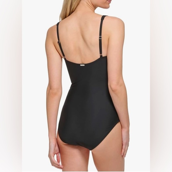 NWT Calvin Klein Woman’s Full Coverage Pleated Panel One Piece Swimsuit Size 6 - Picture 2 of 13